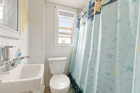 13-15 Ocean Boulevard Hampton NH 03842