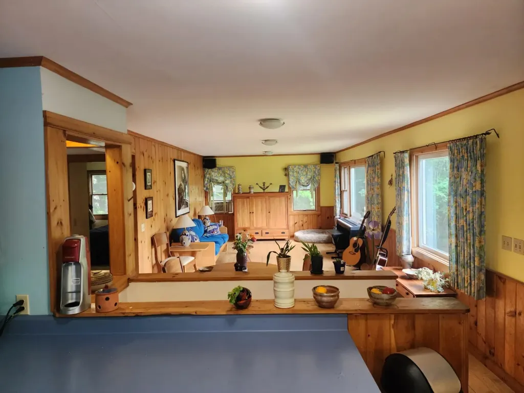 199 Depot Road Newfane VT 05362