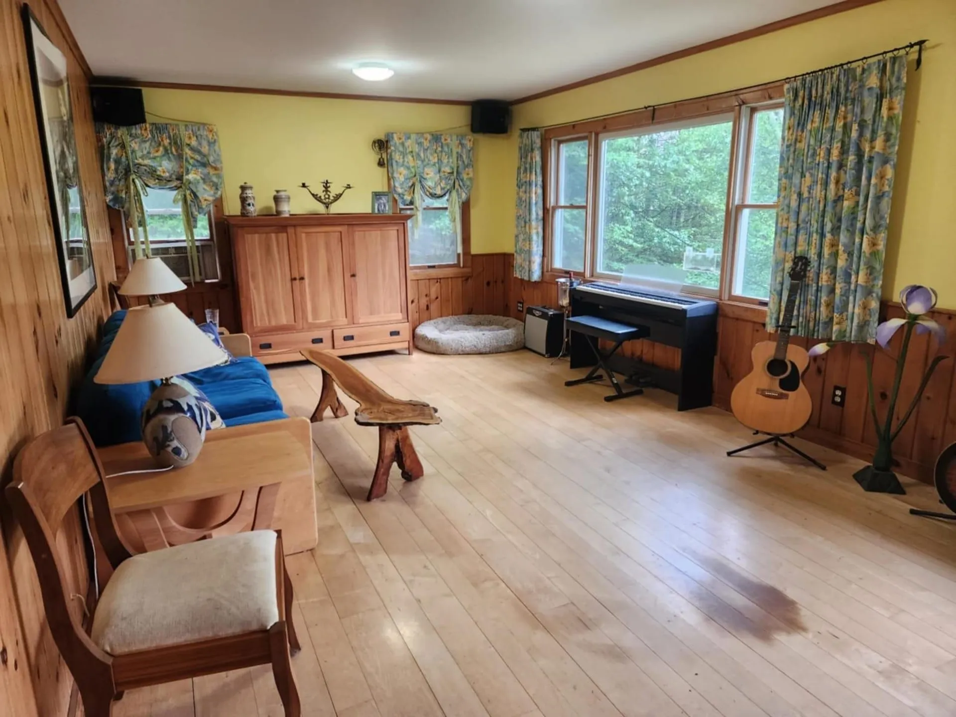 199 Depot Road Newfane VT 05362