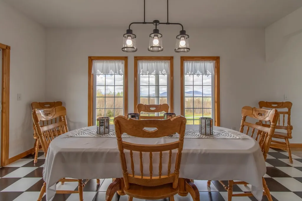 1165 Vt Route 100 Newport Town VT 05857