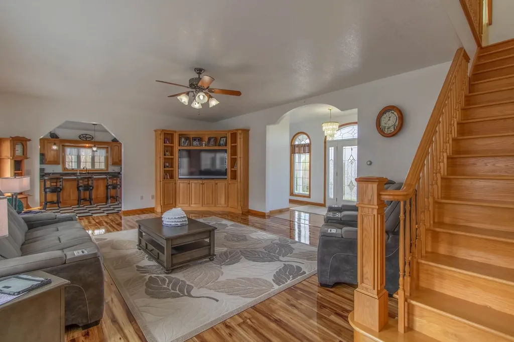 1165 Vt Route 100 Newport Town VT 05857