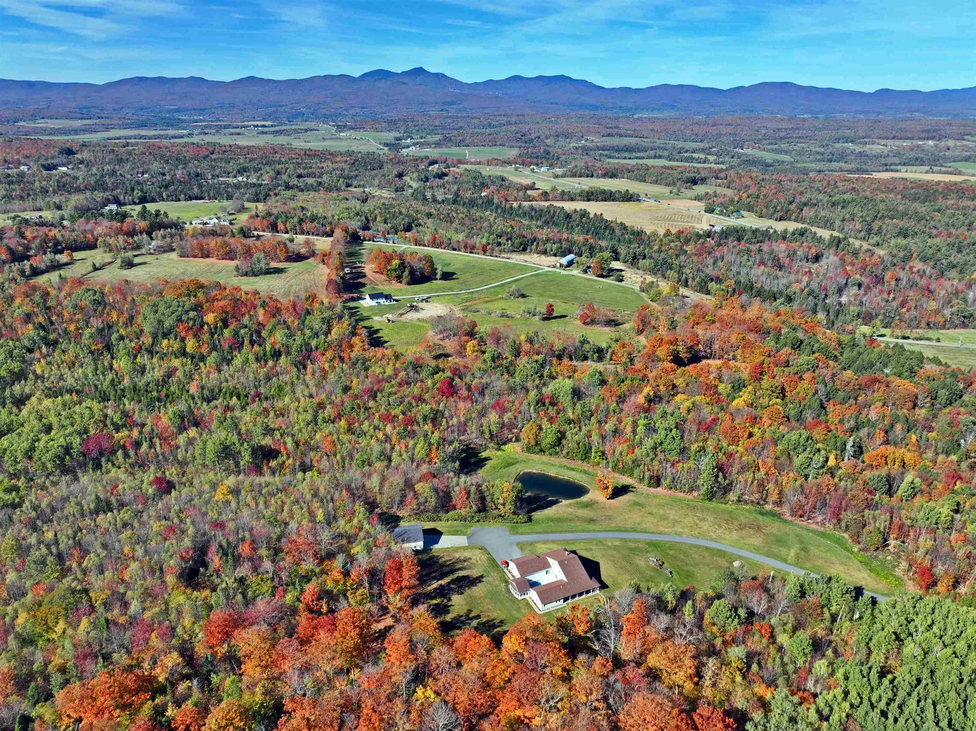 1165 Vt Route 100 Newport Town VT 05857