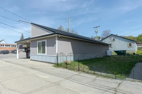 18 State Street Northumberland NH 03582