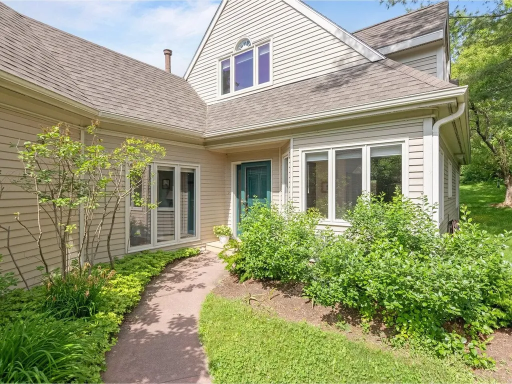 133 Covington Lane Shelburne VT 05482