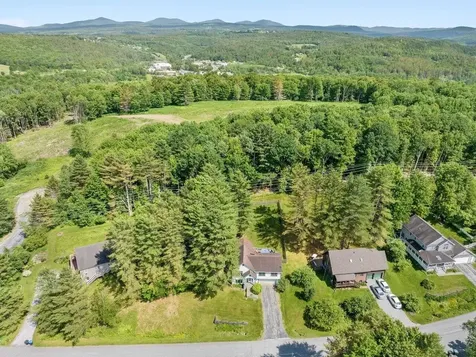 17 Isabel Circle Montpelier VT 05602