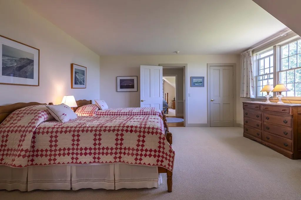 3333 Under The Mountain Road Londonderry VT 05155