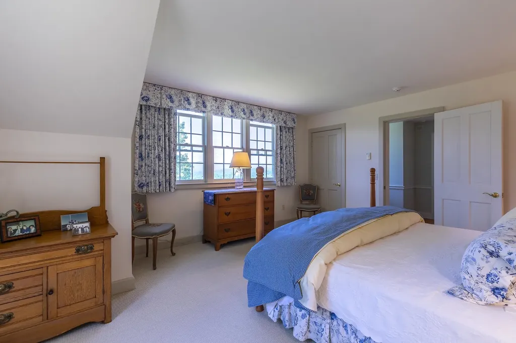 3333 Under The Mountain Road Londonderry VT 05155