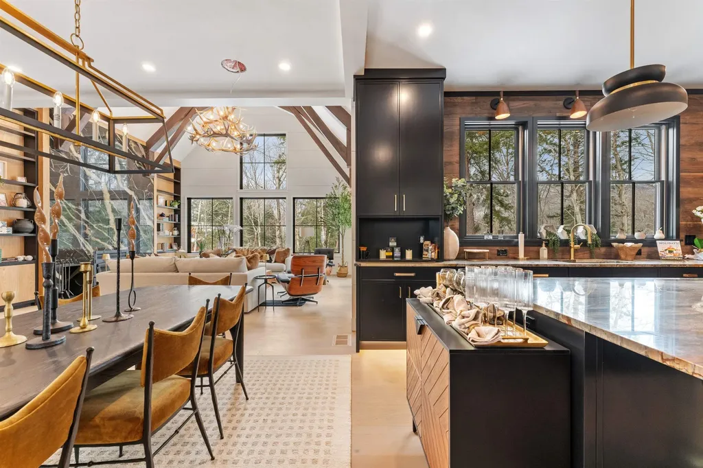 156 Crooked Mountain Road Lincoln NH 03251