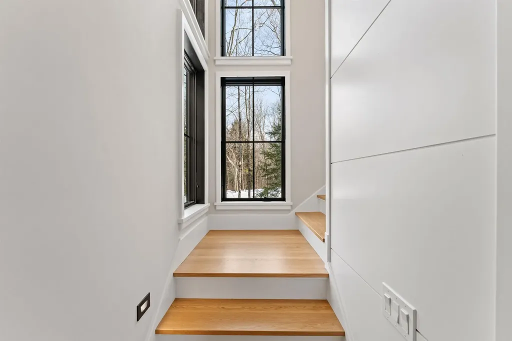 156 Crooked Mountain Road Lincoln NH 03251