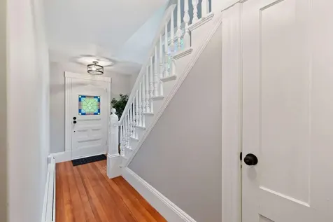 20 Pearl Street Henniker NH 03242