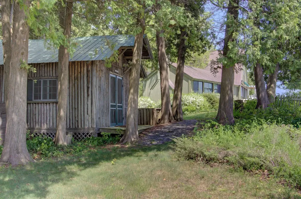 173 Hibbard Point North Hero VT 05474