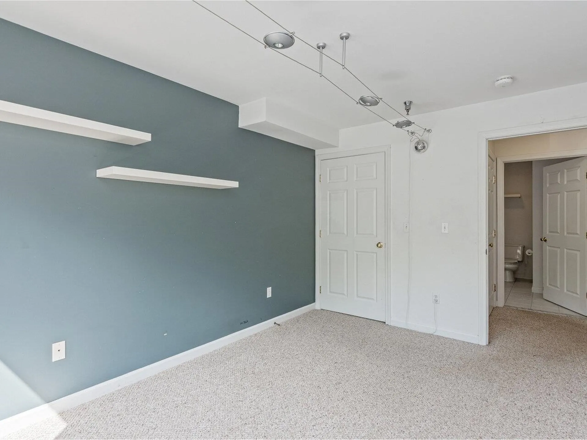305 Lime Kiln Drive South Burlington VT 05403