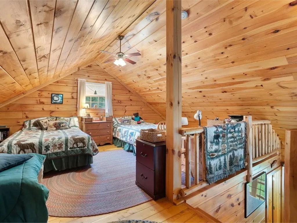 1212 Seyon Pond Road Groton VT 05046