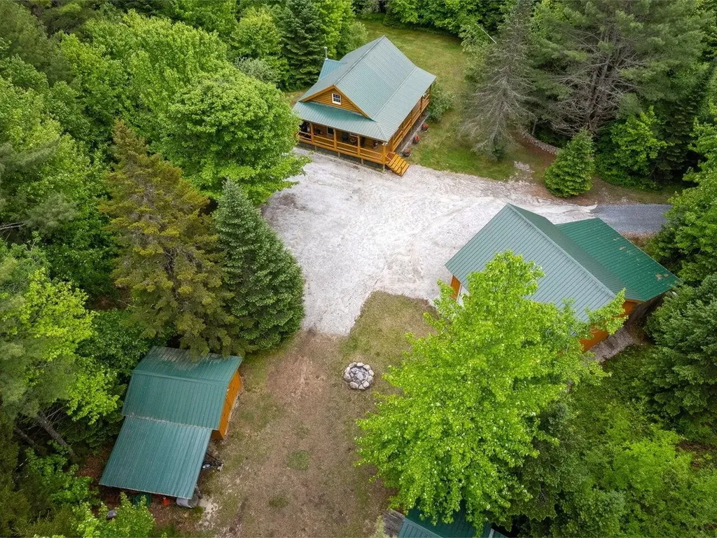 1212 Seyon Pond Road Groton VT 05046