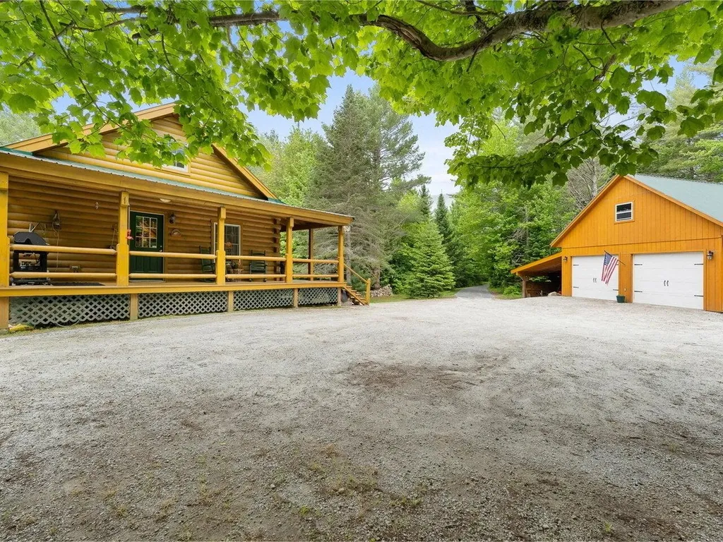 1212 Seyon Pond Road Groton VT 05046