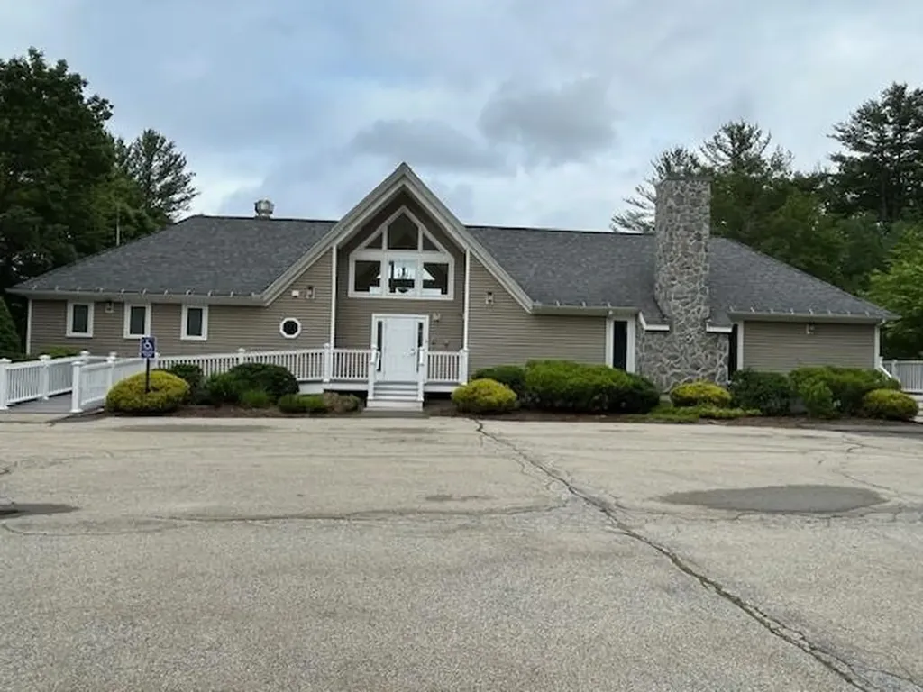 126 Winterwood Drive Londonderry NH 03053