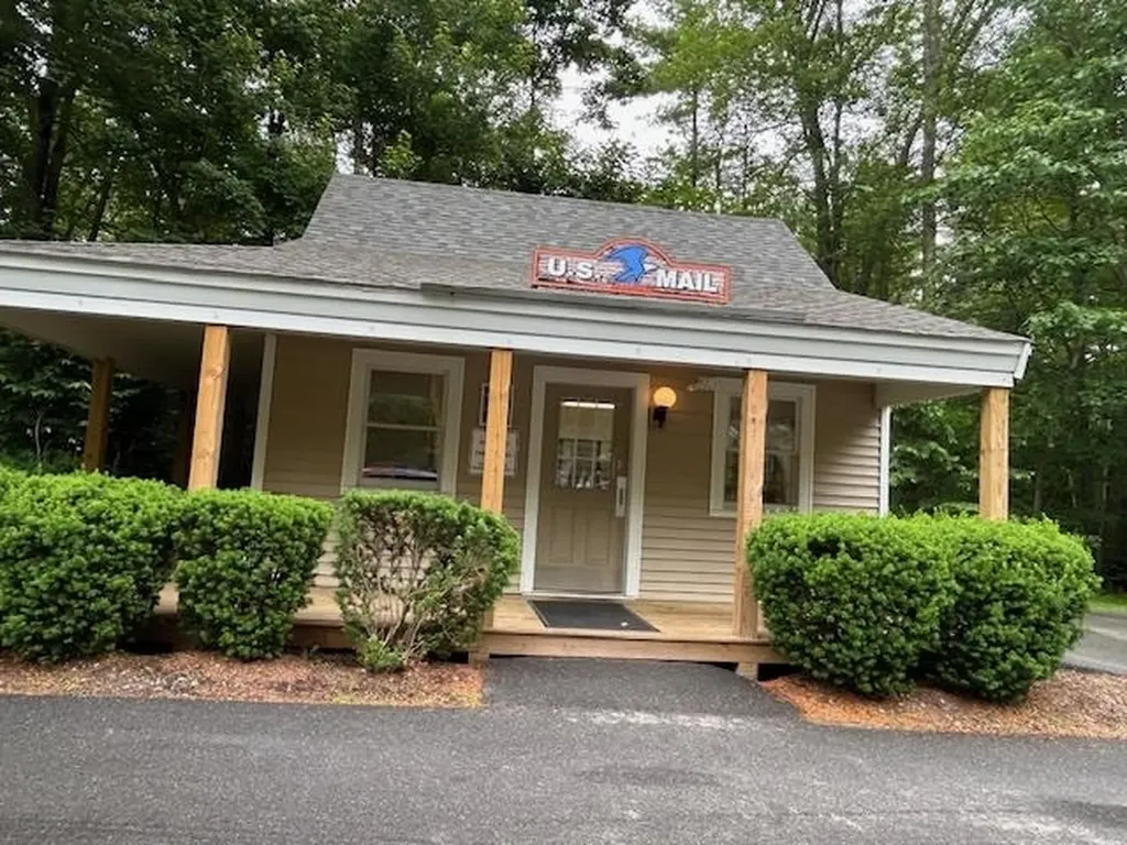 126 Winterwood Drive Londonderry NH 03053