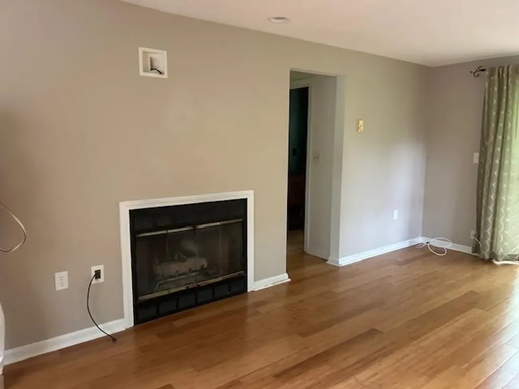 126 Winterwood Drive Londonderry NH 03053