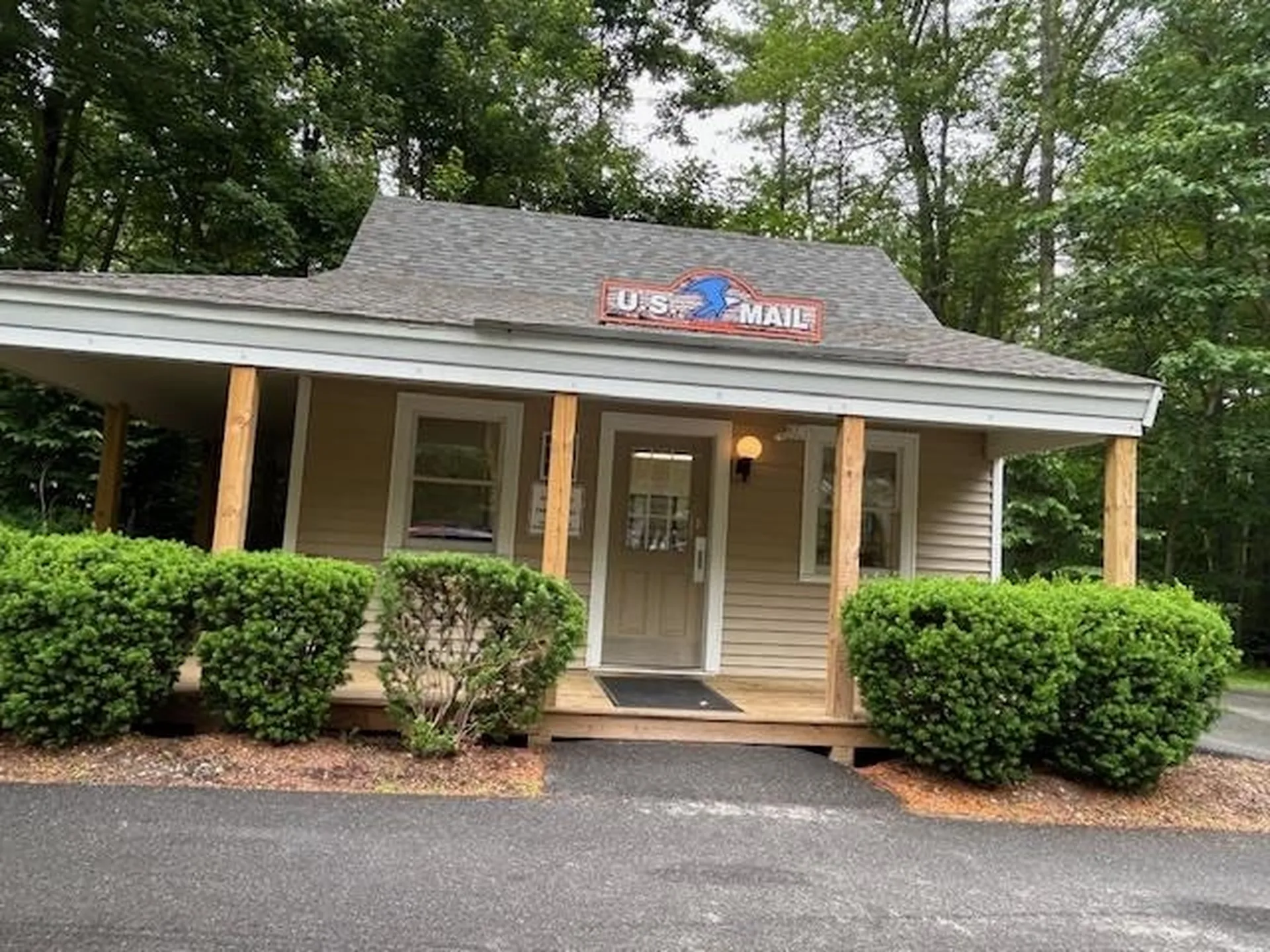 126 Winterwood Drive Londonderry NH 03053