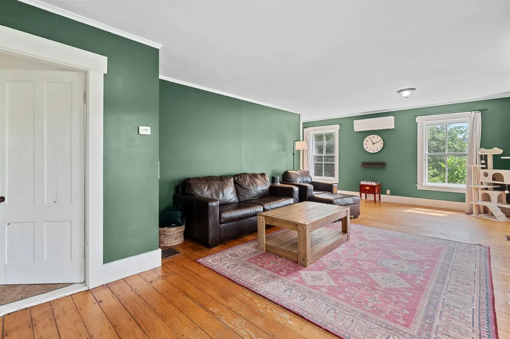 91 Robert Lane Plainfield VT 05667