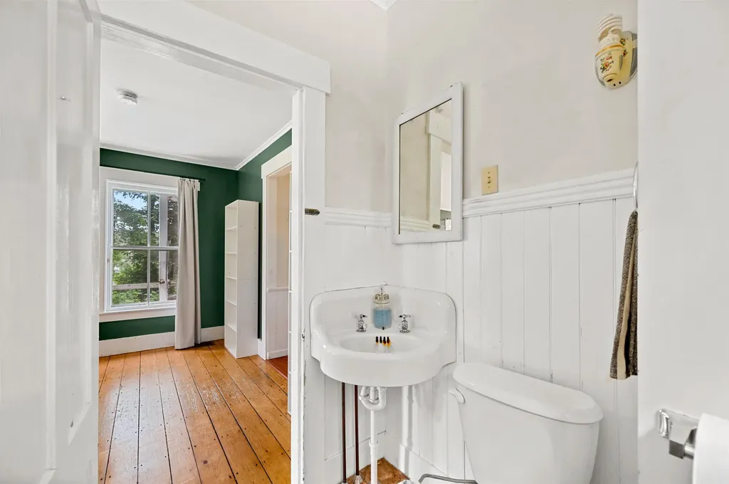 91 Robert Lane Plainfield VT 05667