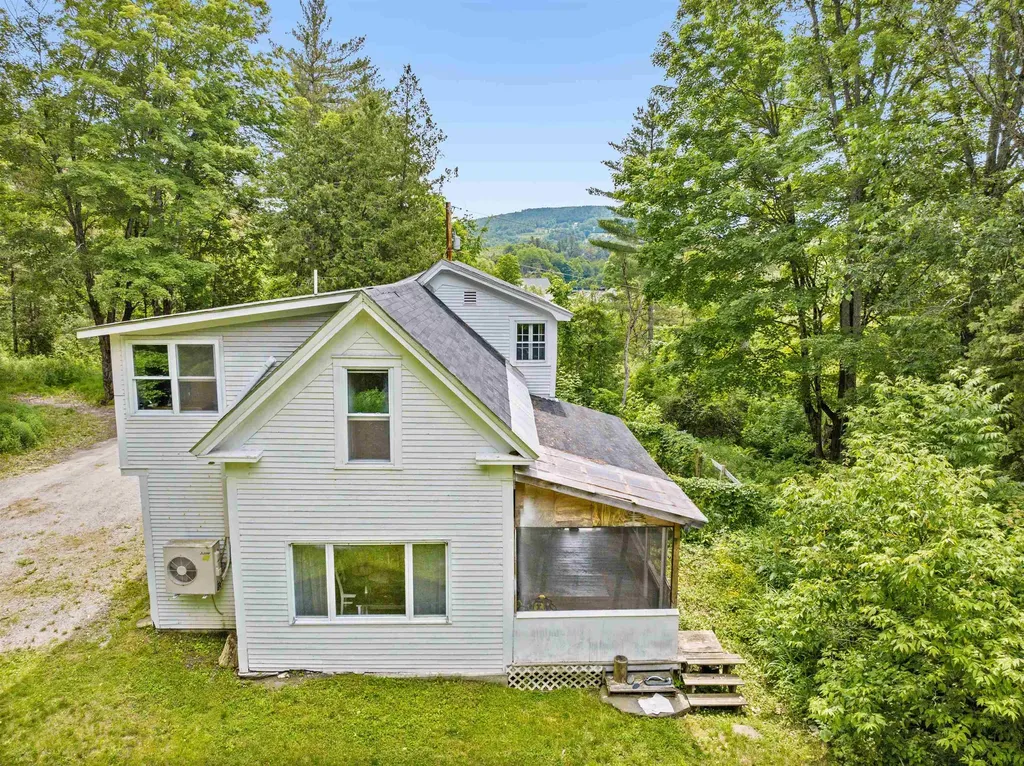 91 Robert Lane Plainfield VT 05667