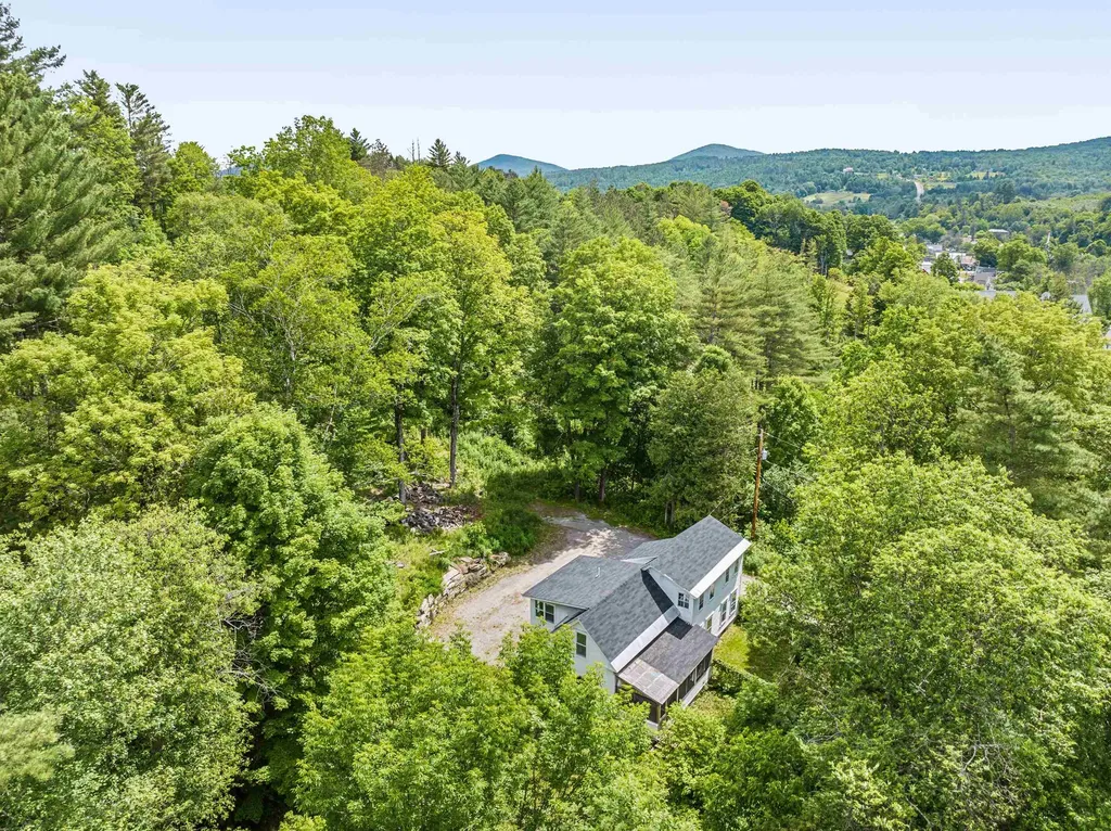 91 Robert Lane Plainfield VT 05667