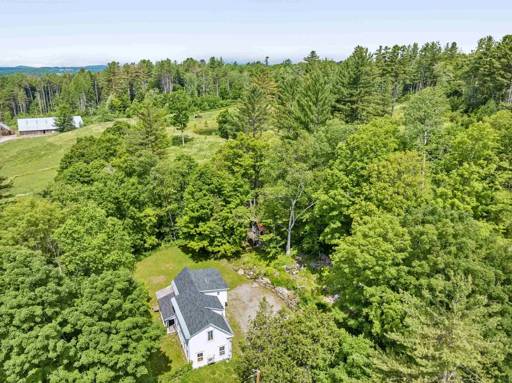 91 Robert Lane Plainfield VT 05667