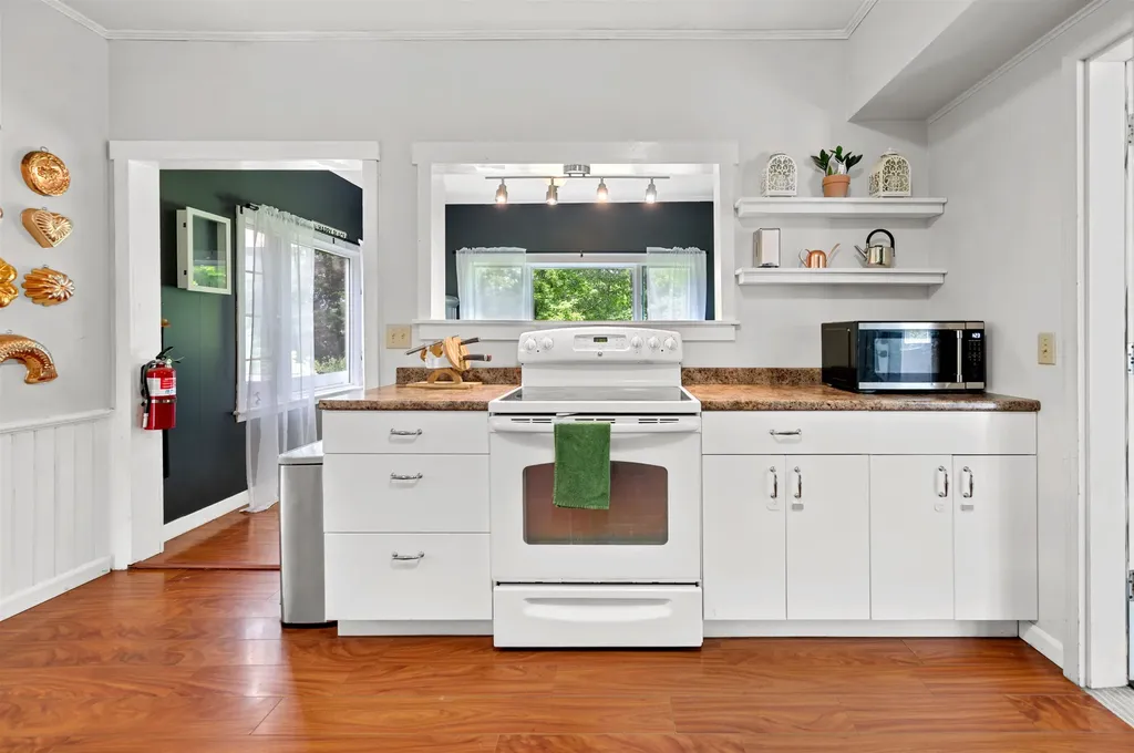 91 Robert Lane Plainfield VT 05667