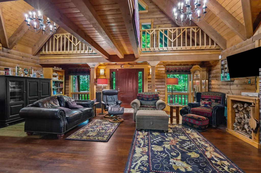 7 Reidy Way Littleton NH 03561