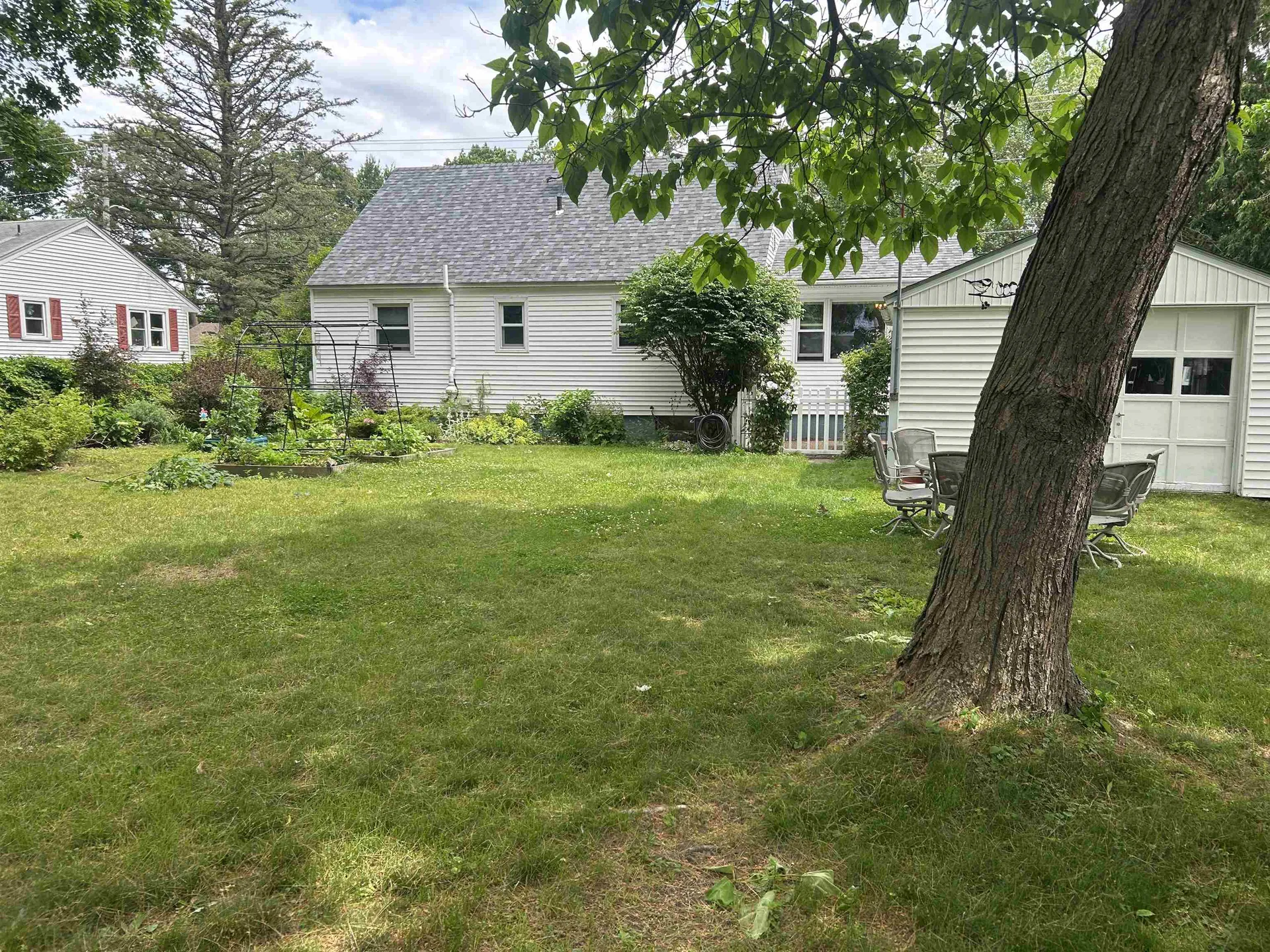 2069 North Avenue Burlington VT 05408