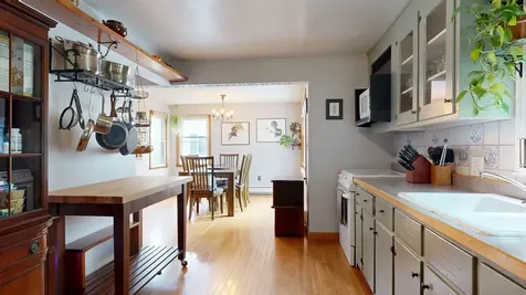 2069 North Avenue Burlington VT 05408