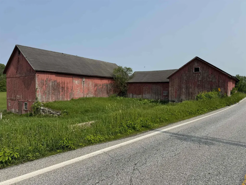 1801 South Stream Road Bennington VT 05201