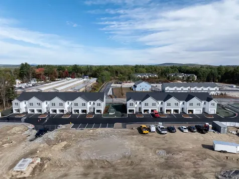 13 Suffolk Drive Concord NH 03303