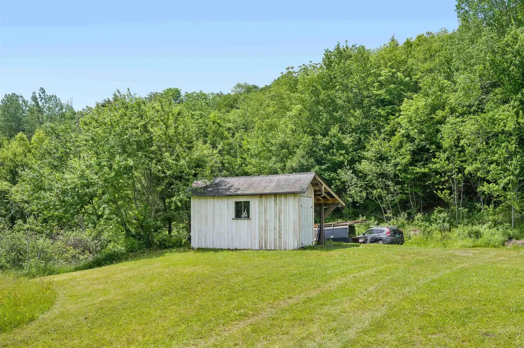 3534 Us Route 2 Marshfield VT 05658