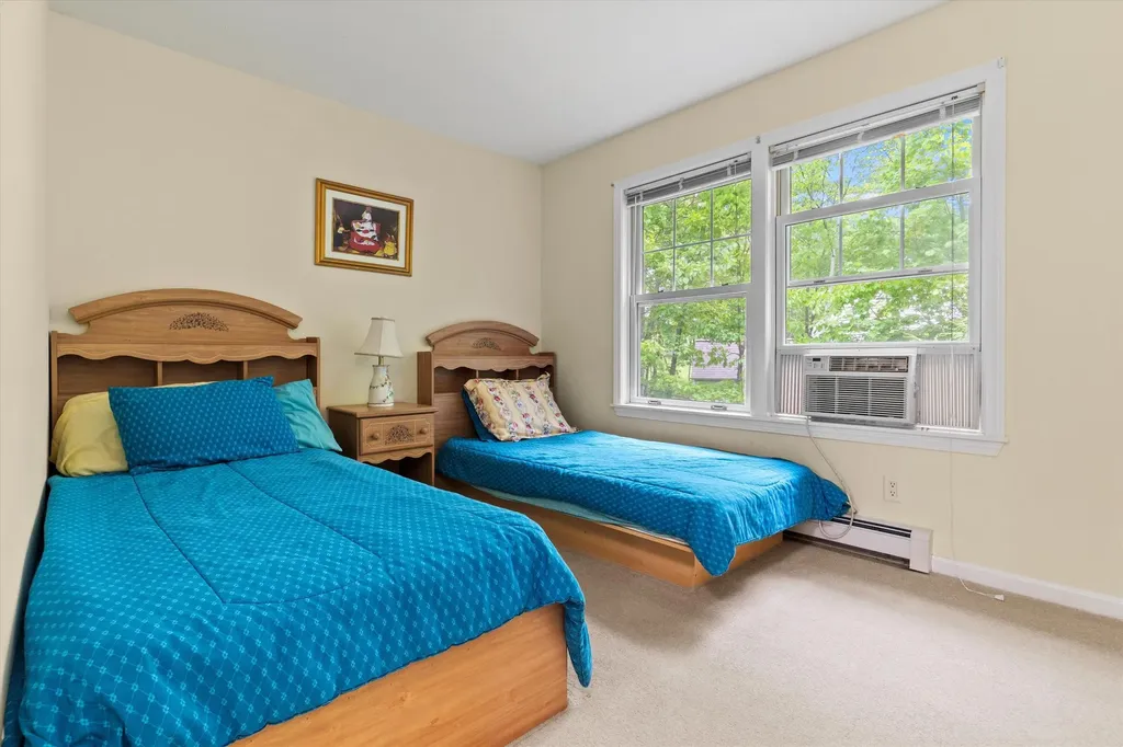 25 Sweetbrier Way Laconia NH 03246