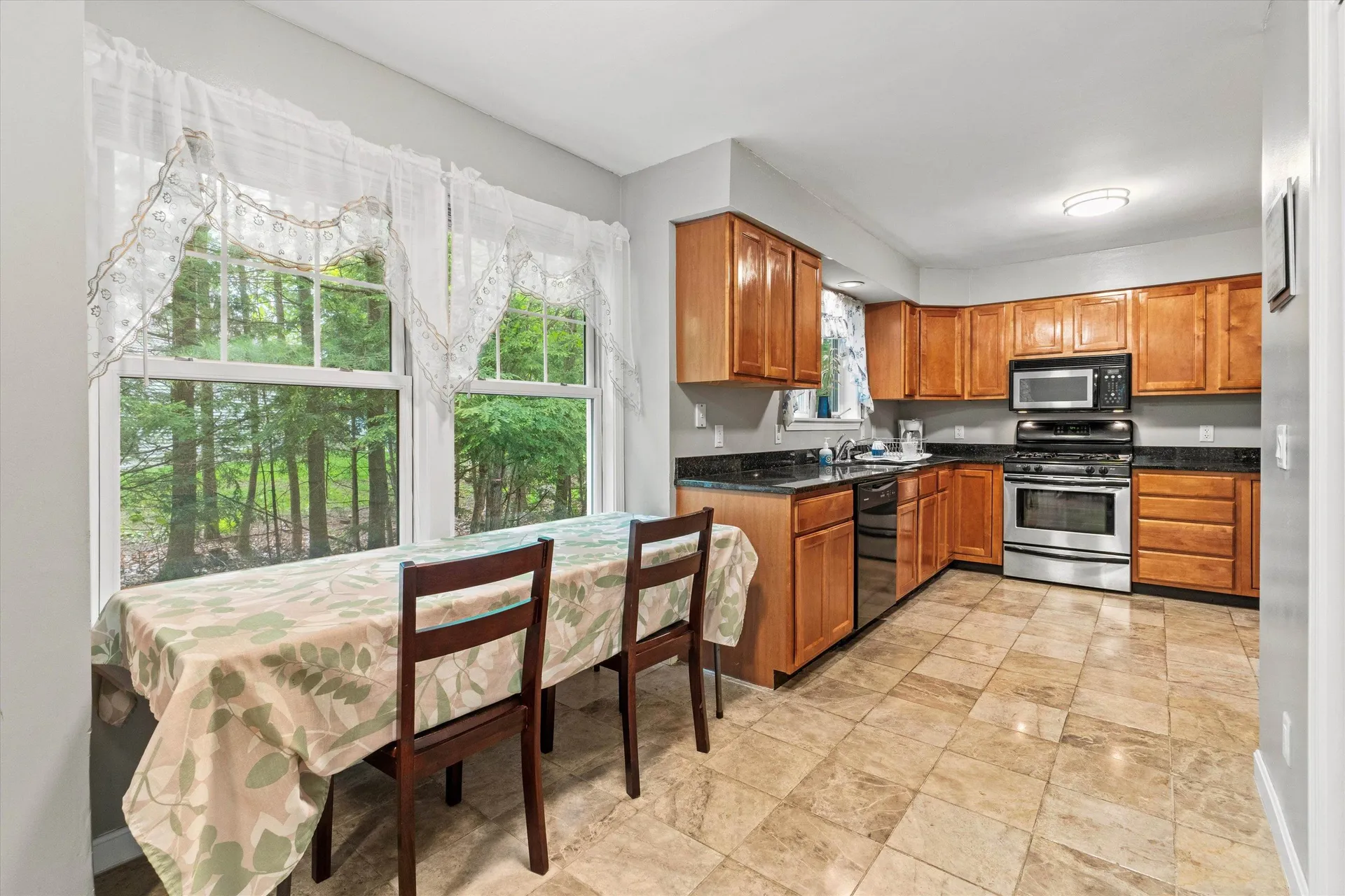25 Sweetbrier Way Laconia NH 03246
