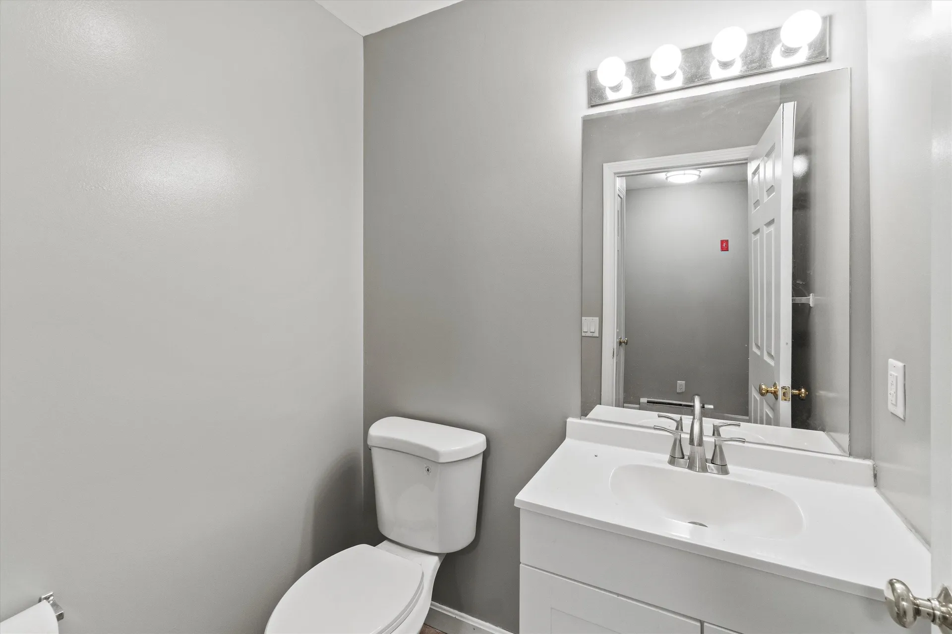 25 Sweetbrier Way Laconia NH 03246