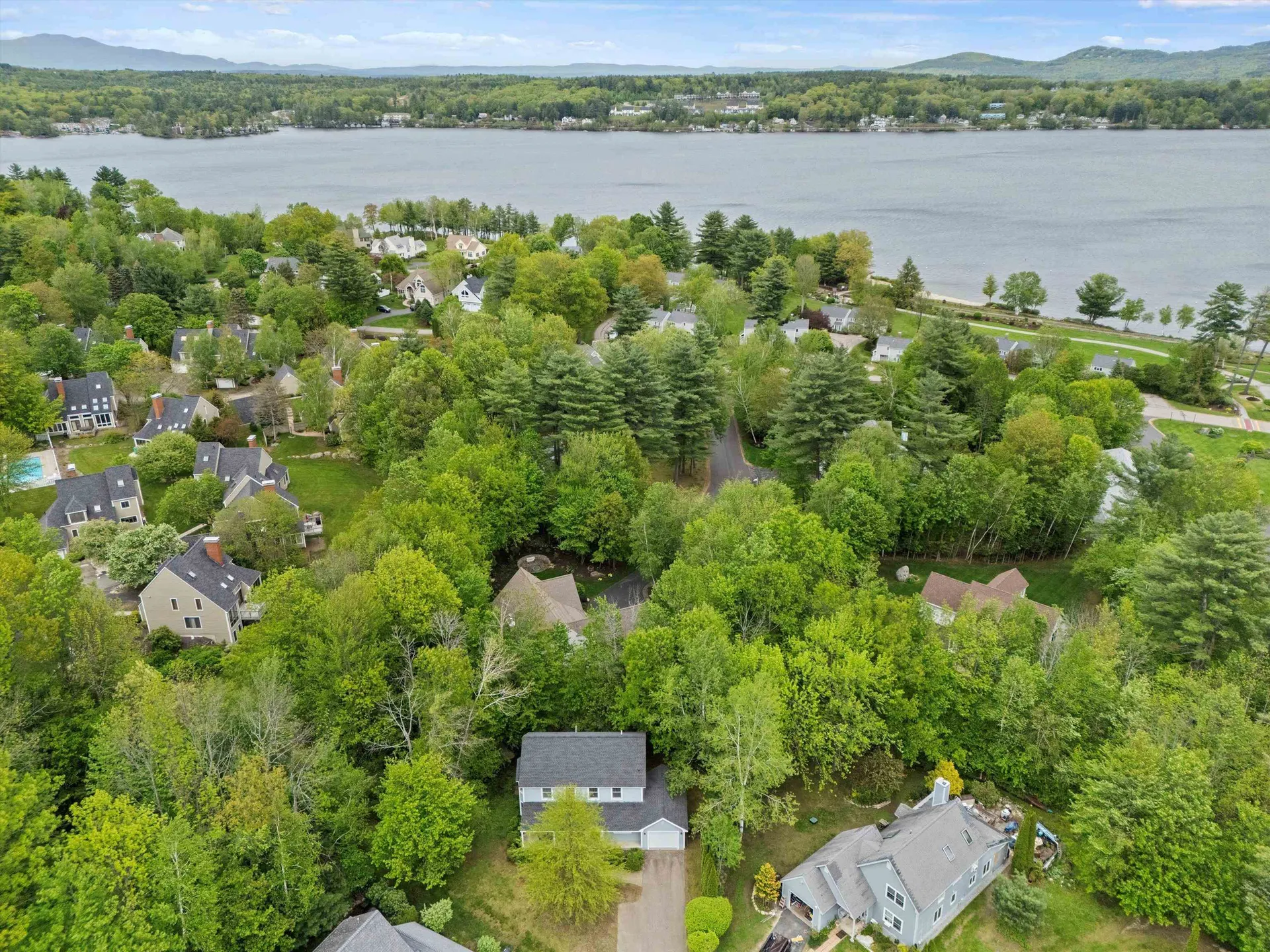 25 Sweetbrier Way Laconia NH 03246