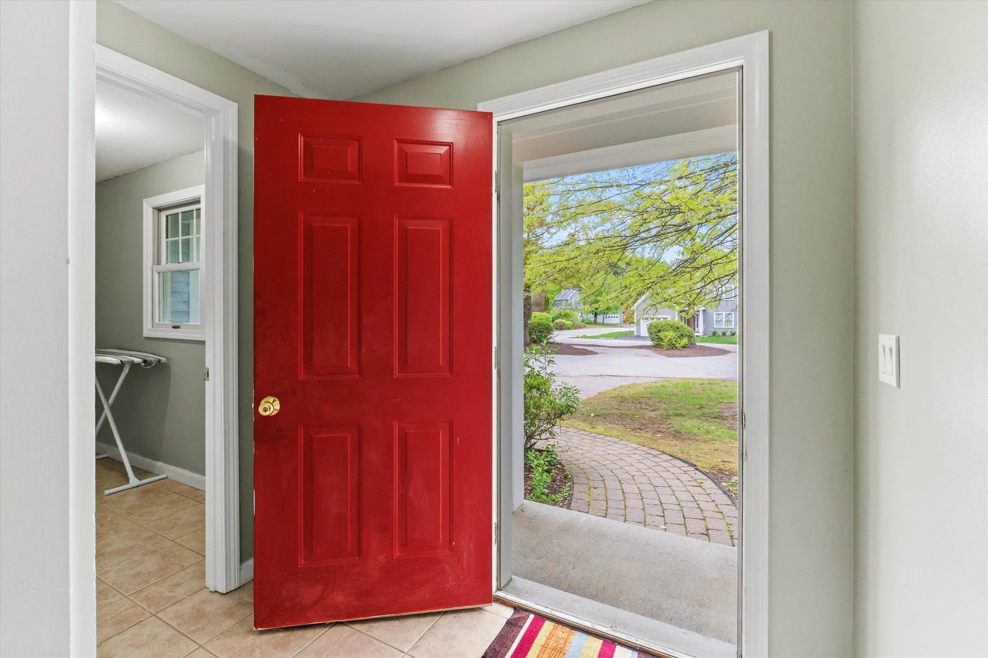 25 Sweetbrier Way Laconia NH 03246