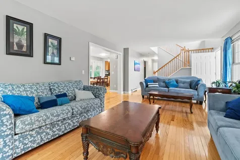 25 Sweetbrier Way Laconia NH 03246