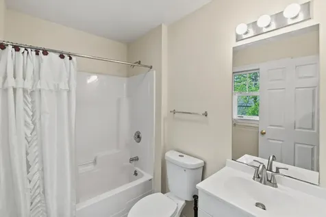 25 Sweetbrier Way Laconia NH 03246