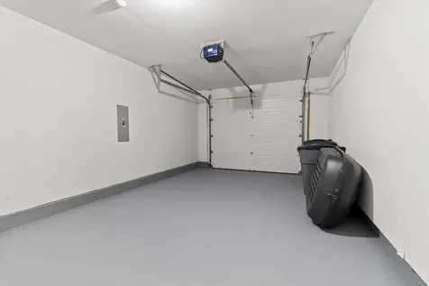 25 Sweetbrier Way Laconia NH 03246