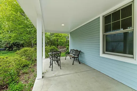 25 Sweetbrier Way Laconia NH 03246