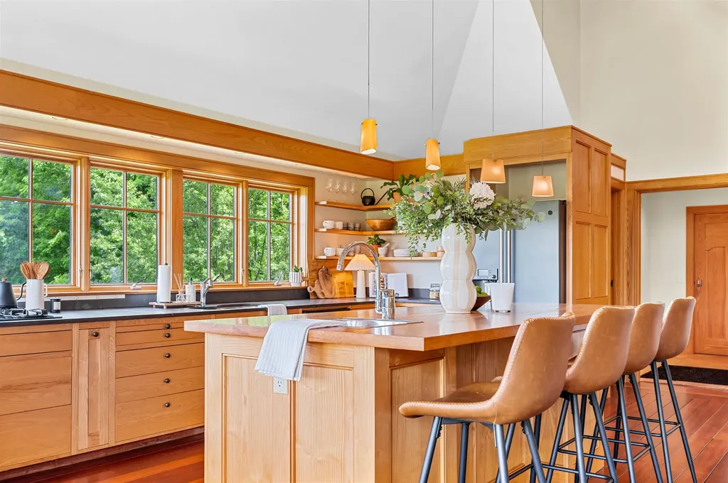 2000 East Warren Road Waitsfield VT 05673