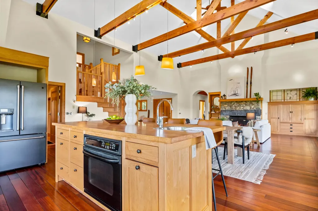 2000 East Warren Road Waitsfield VT 05673