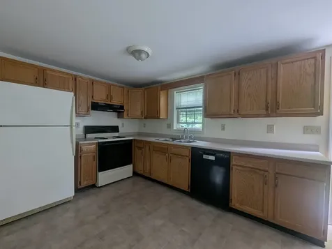 125a Sullivan Street Berwick ME 03901