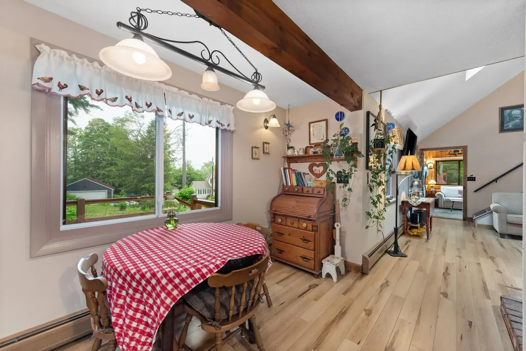 85 Lakeview Avenue Bristol NH 03222