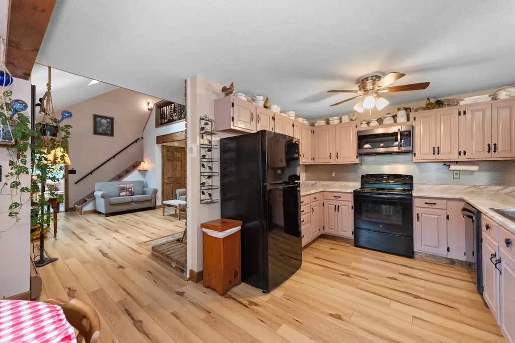 85 Lakeview Avenue Bristol NH 03222