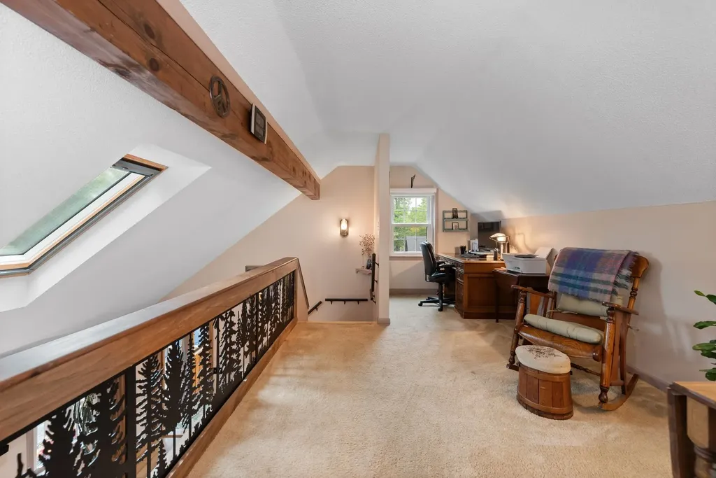 85 Lakeview Avenue Bristol NH 03222